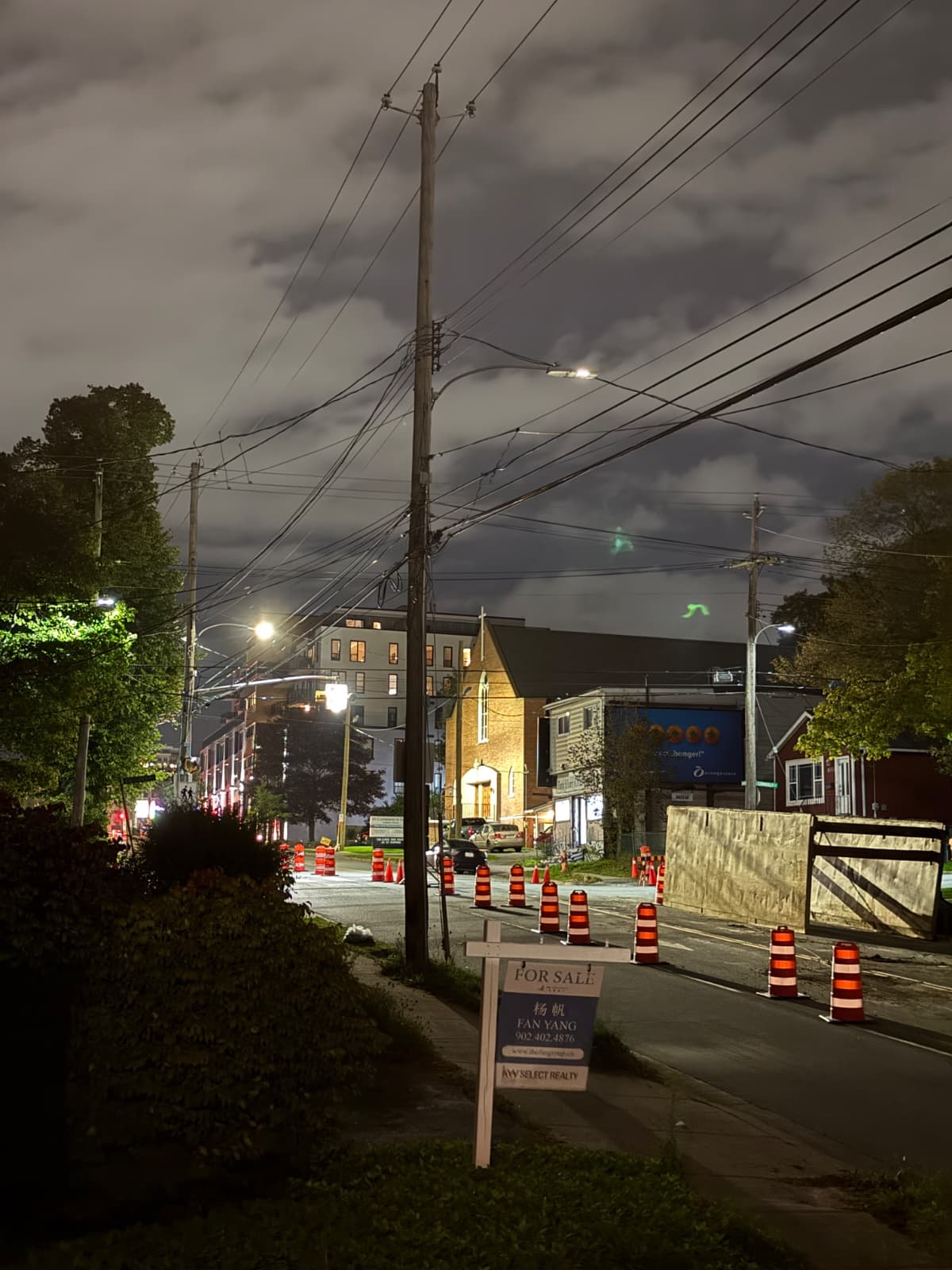 Street light out Bayers Rd